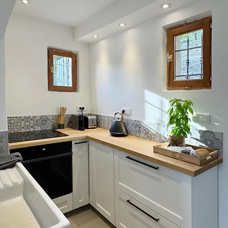 Bastidon Avec Vue Et Piscine Au Coeur Du Luberon * Céreste